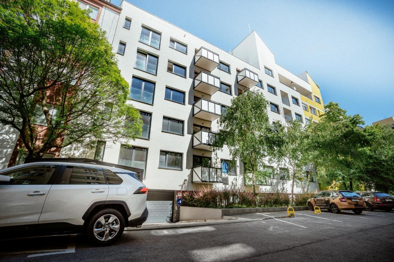 Smart & Green Living By Ambiente Bratislava Buitenkant foto