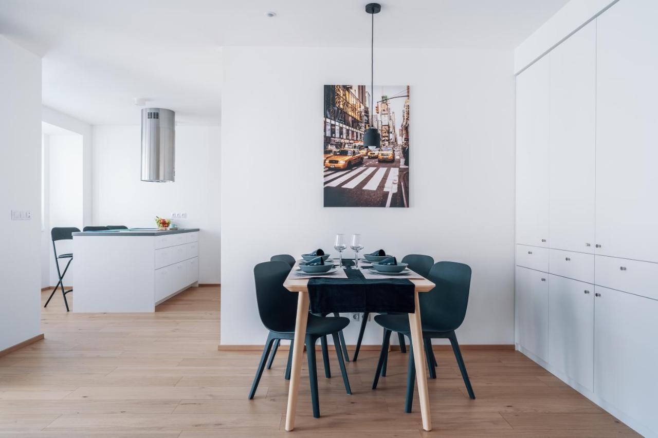 Smart & Green Living By Ambiente Bratislava Buitenkant foto